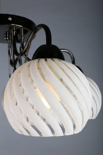 Потолочная люстра Omnilux OML-31707-05