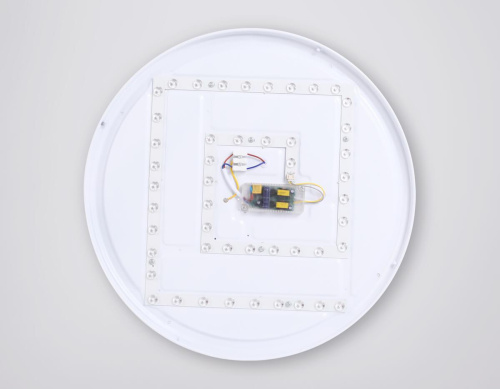 Потолочный светодиодный светильник Ambrella light черный/светлое дерево FZ1326