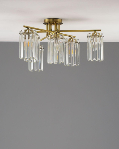 Потолочная люстра Moderli Everly V10751-6C