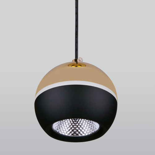 Подвесной светодиодный светильник Elektrostandard DLS023 9W 4200K черный/золото a047804 Подвесной светодиодный светильник Elektrostandard DLS023 9W 4200K черный/золото a047804