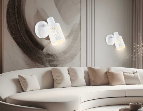 Настенно-потолочный спот Ambrella light TRADITIONAL TR8663