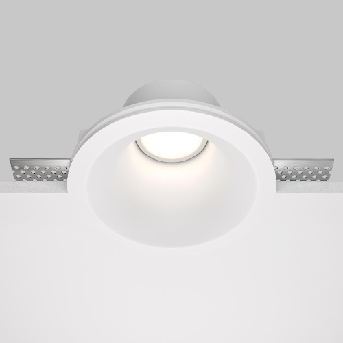 Встраиваемый светильник Maytoni Gyps DL002-1-01-W