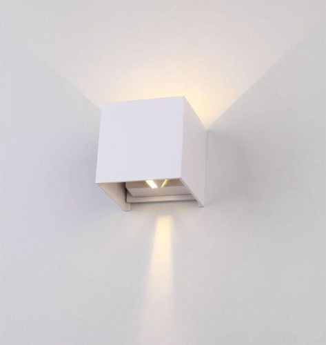 Уличный настенный светодиодный светильник Elvan GW-310A-6W-NH-Wh