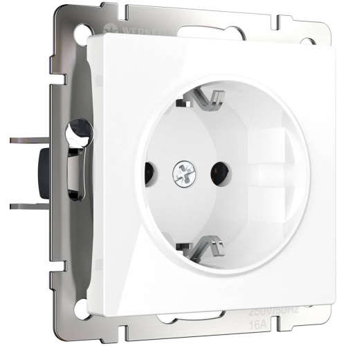 Розетка Werkel с заземлением и шторками белая WL01-SKGS-01-IP44 4690389047145