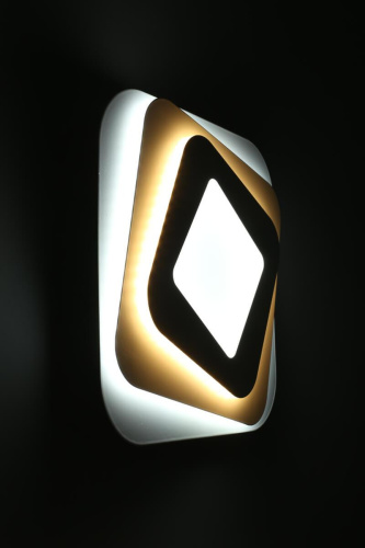 Настенный светодиодный светильник Omnilux Verres OML-07601-29