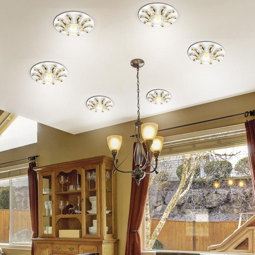 Встраиваемый светильник Novotech Spot Pattern 370328