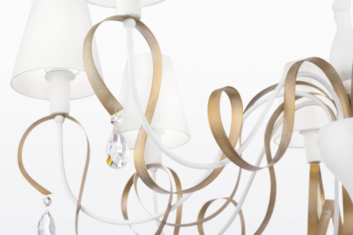 Люстра Maytoni ARM010-08-W