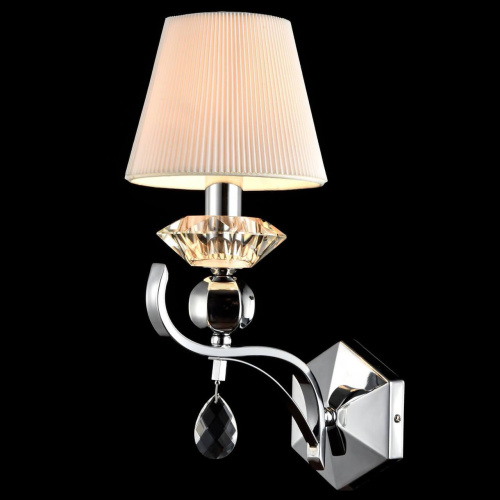 Бра Maytoni Smusso MOD560-01-N Бра Maytoni Smusso MOD560-01-N