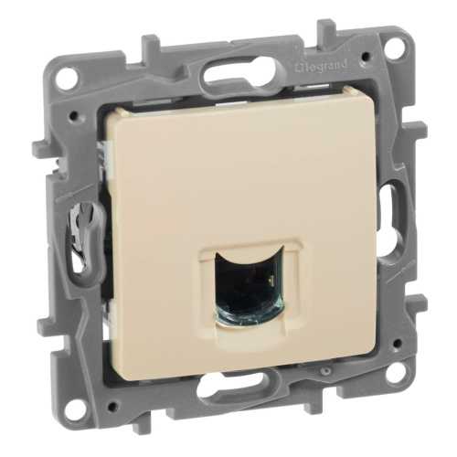 Розетка компьютерная RJ45 Legrand Etika 6 кат UTP слоновая кость 672353