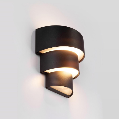 Уличный настенный светодиодный светильник Elektrostandard 1535 Techno LED Helix черный a039955 Уличный настенный светодиодный светильник Elektrostandard 1535 Techno LED Helix черный a039955