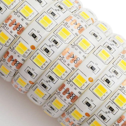 Светодиодная влагозащищенная лента Apeyron 14,4W/m 60LED/m 5050SMD холодный белый/теплый белый 5M 00-117 Светодиодная влагозащищенная лента Apeyron 14,4W/m 60LED/m 5050SMD холодный белый/теплый белый 5M 00-117